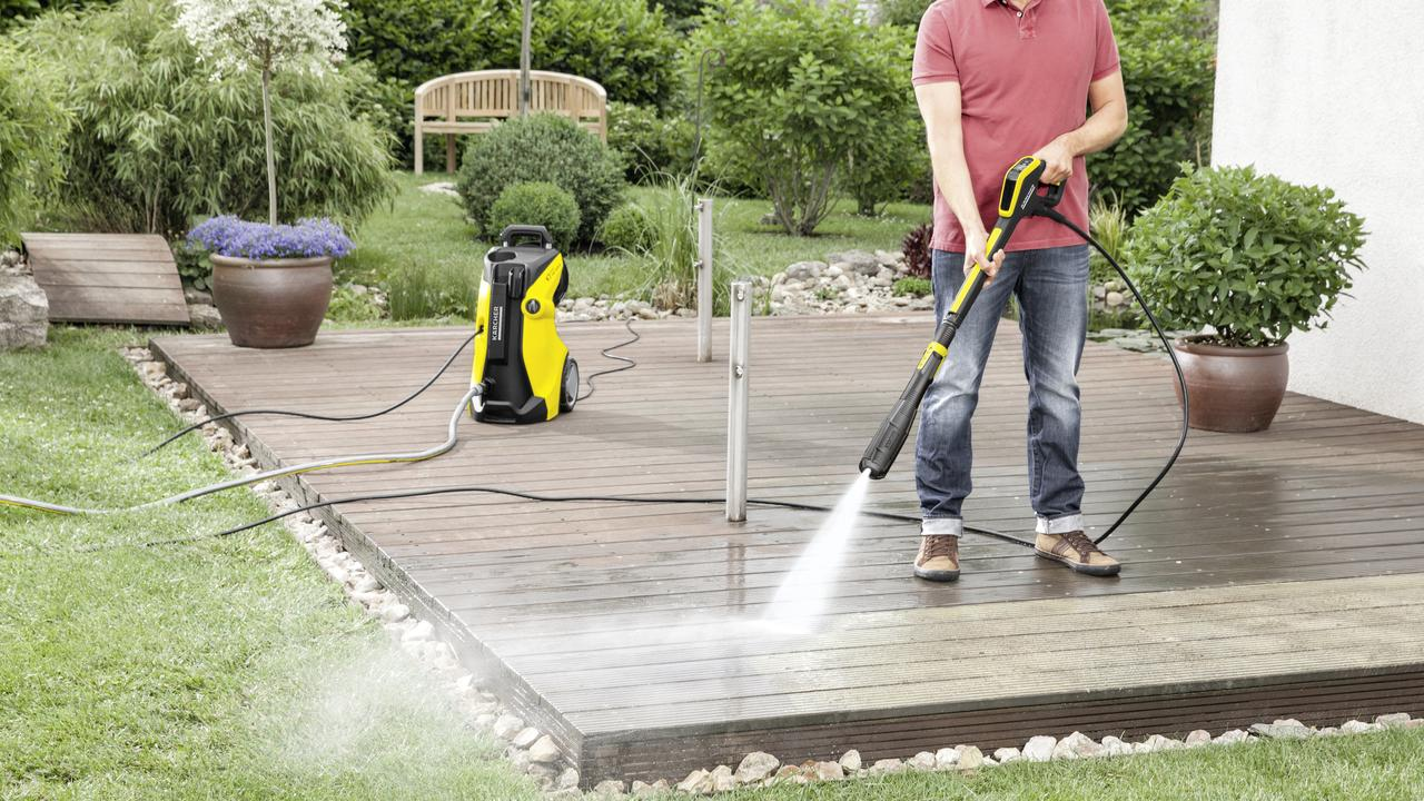 The Best Pressure Washers For Power Washing