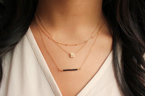 Top 5 Tips to Layer Dainty Necklaces
